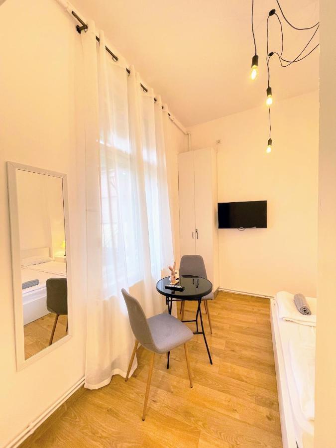 Apartament Plopilor Studios Sibiu Exterior photo