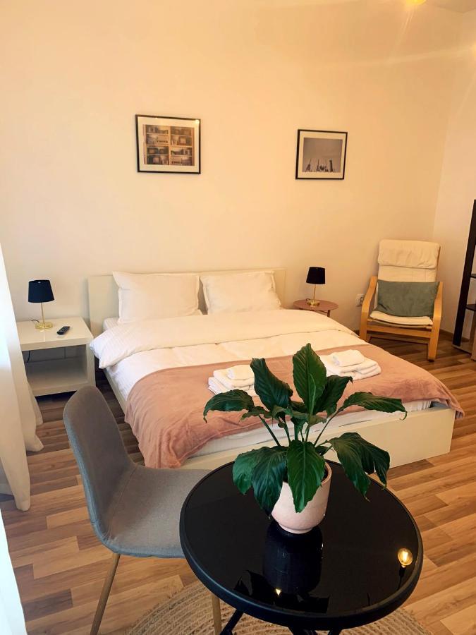 Apartament Plopilor Studios Sibiu Exterior photo